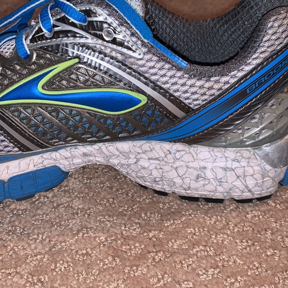 Brooks Trance 12 Running Shoes - Picture 8 of 13